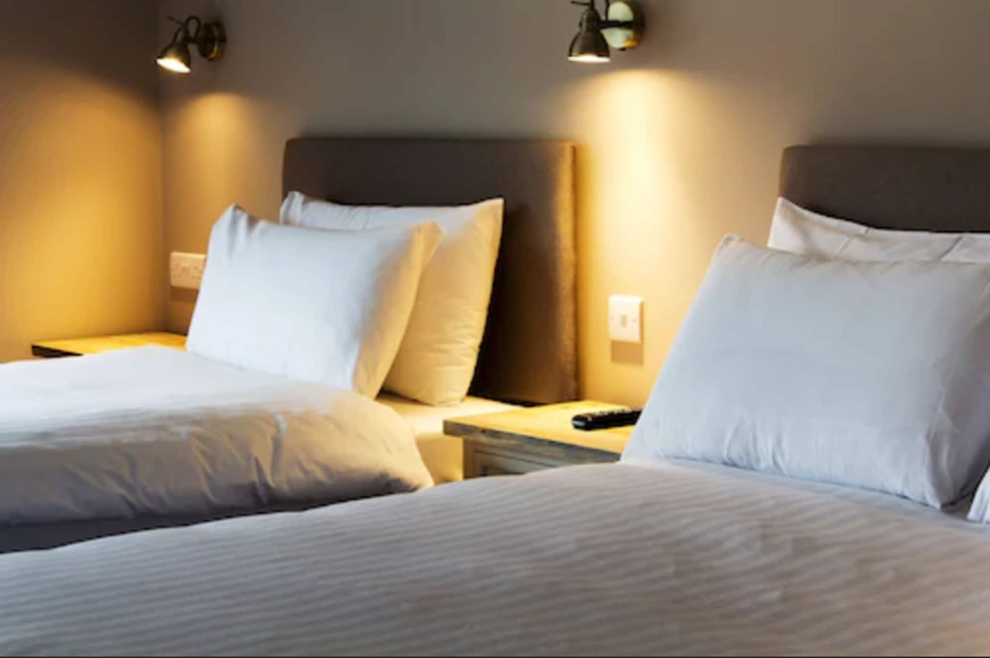 Rye Court Hotel High Wycombe Esterno foto